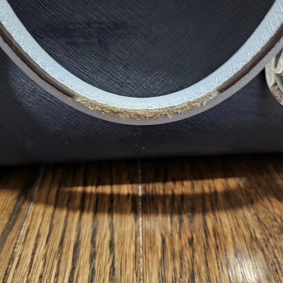 Michael Kors Purse - Picture 3 of 9